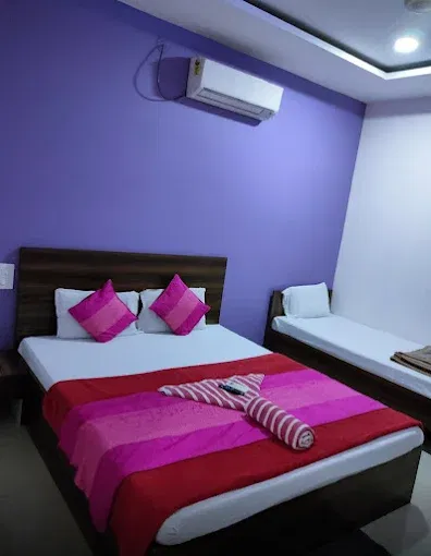 Deluxe double bed room